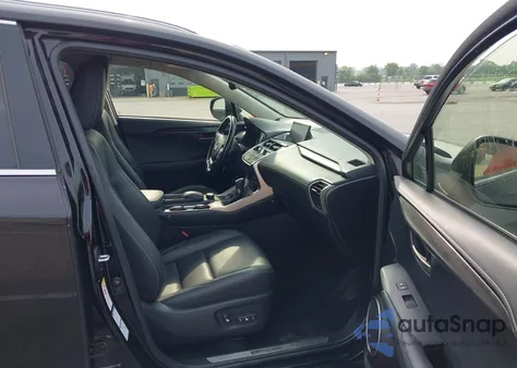 2017 Lexus Nx 200T z USA, uszkodzony, nr VIN JTJBARBZ6H2134062